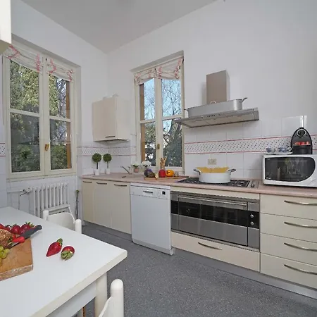Vibe Luce, Beautiful Period With Private Pool And View Villa
